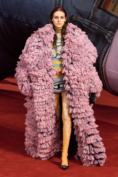 Look 63